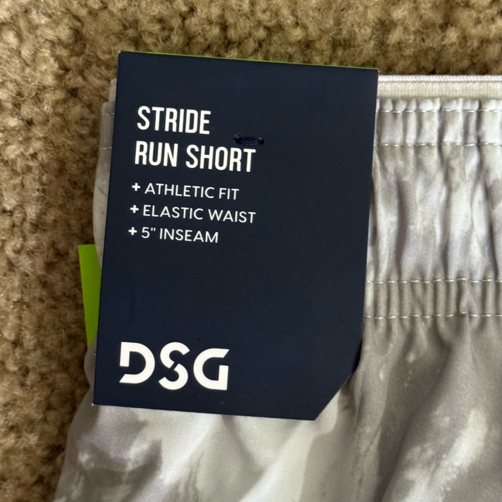 DSG Stride Run Short 5” Inseam Swirl Tiptoe Men’s Size 2XL Active Gym Athletic - Picture 4 of 7